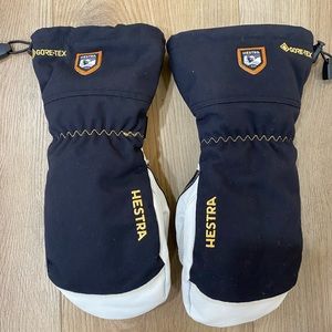 Hestra Army GORE-TEX Mitten